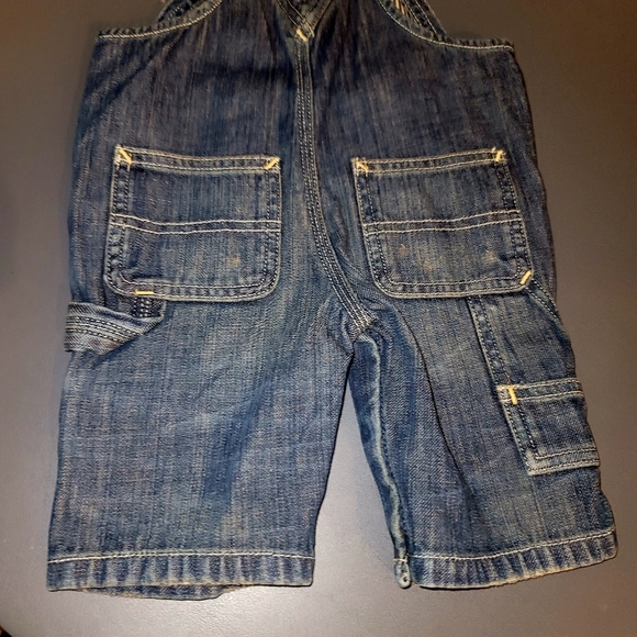 NWOT (0-3 mos) GAP Distressed Overalls - Picture 9 of 13